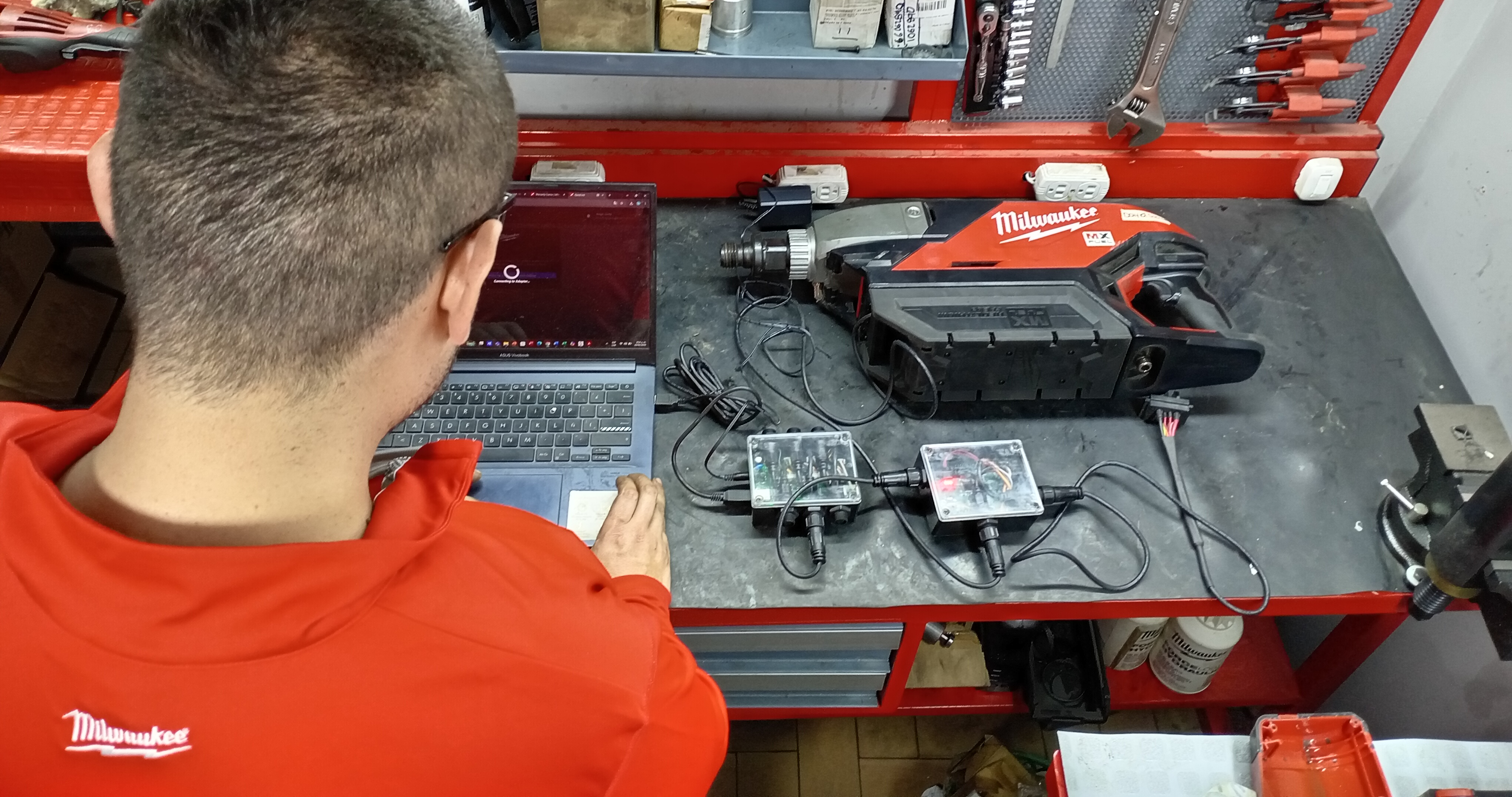 Línea hidráulica y MX